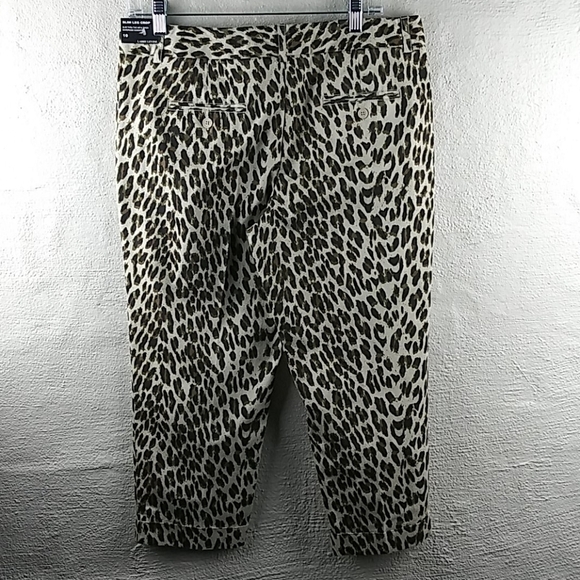 Larry Levine Natural Leopard Print Mid Rise Cuff Hem Slim Leg Cropped Pant - Picture 11 of 15